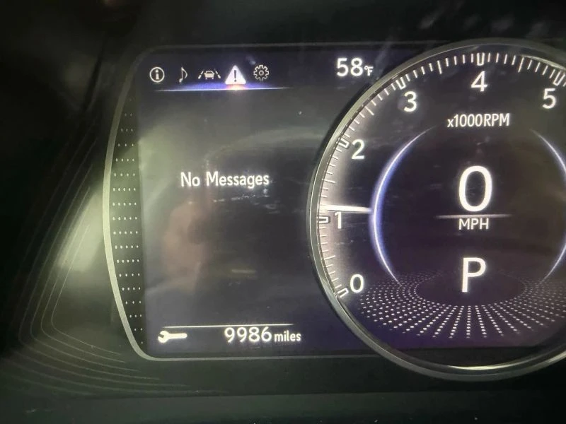 2019 Lexus ES 7th Gen - Image 11 of 12