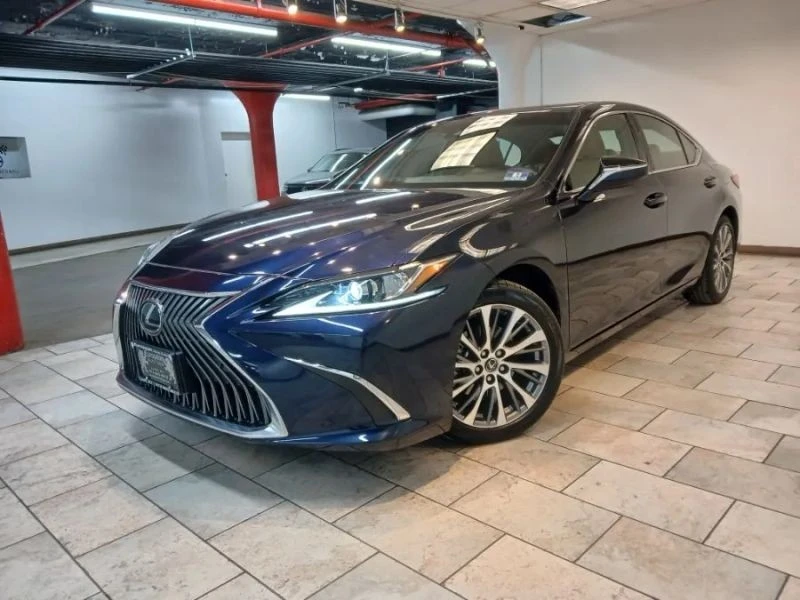 2019 Lexus ES 7th Gen - Image 6 of 12