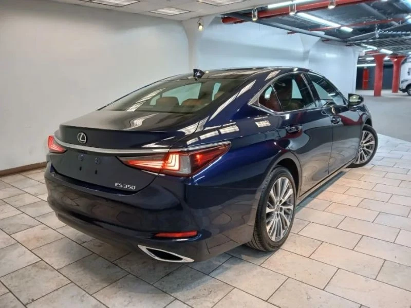 2019 Lexus ES 7th Gen - Image 4 of 12