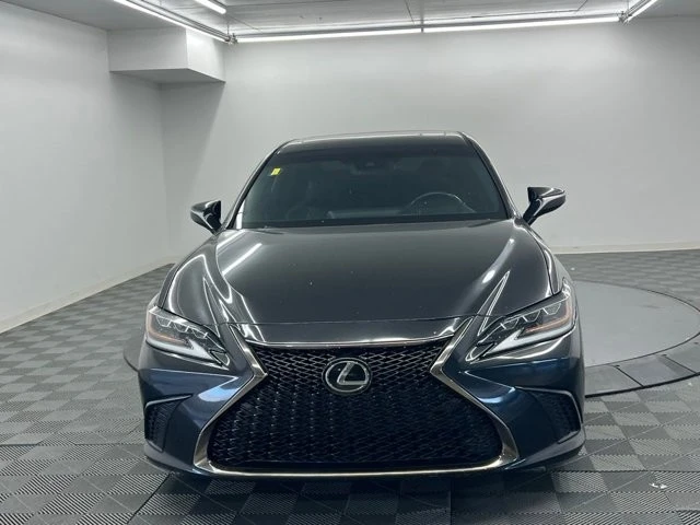 2019 Lexus ES 7th Gen - Image 5 of 7