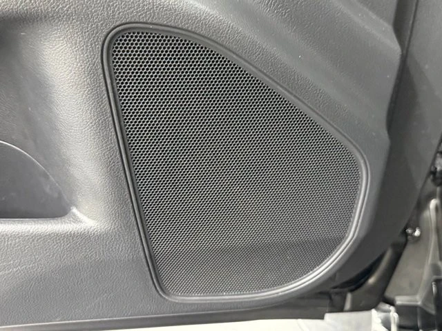 2019 Lexus ES 7th Gen - Image 20 of 21
