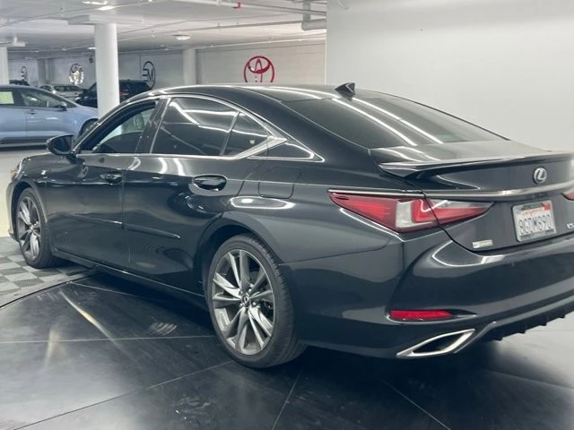 2019 Lexus ES 7th Gen - Image 4 of 7