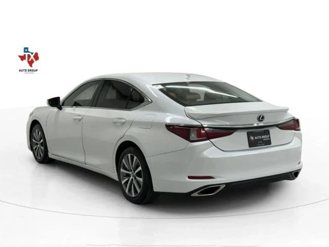2019 Lexus ES 7th Gen - Image 3 of 21