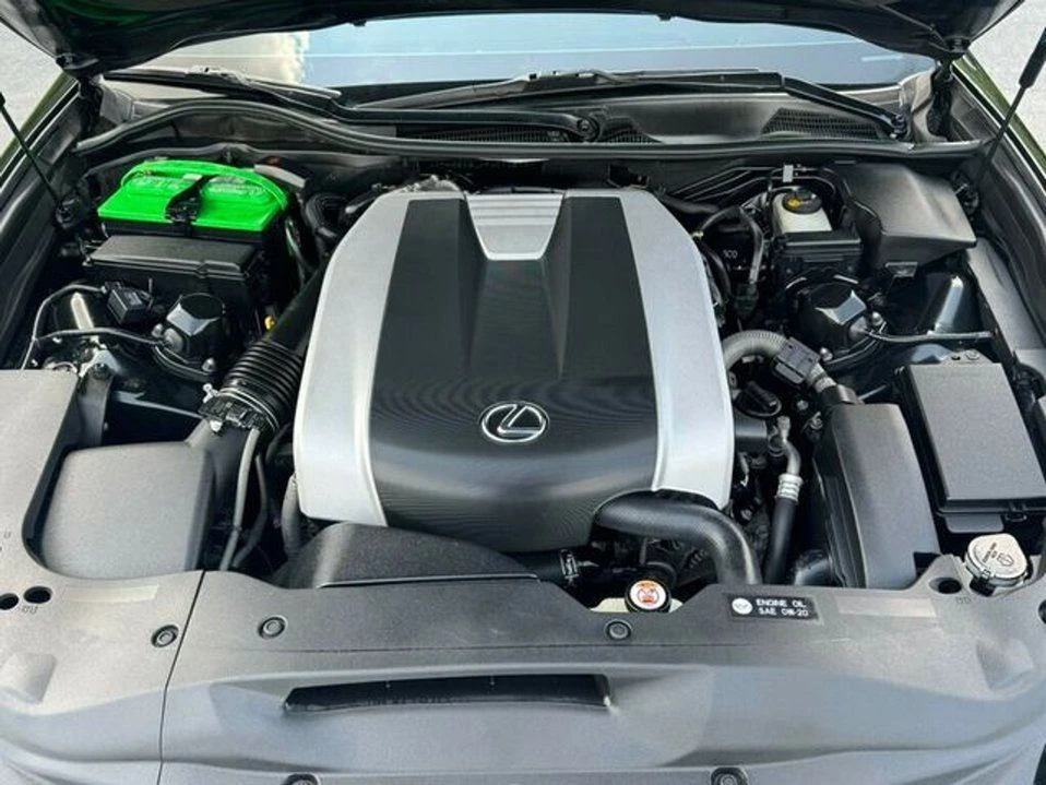 2019 Lexus GS 4th Gen - Image 14 of 20