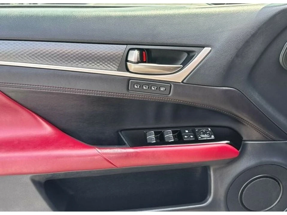 2019 Lexus GS 4th Gen - Image 18 of 20