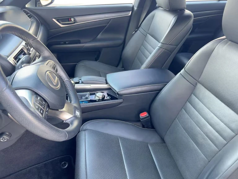 2019 Lexus GS 4th Gen - Image 6 of 11
