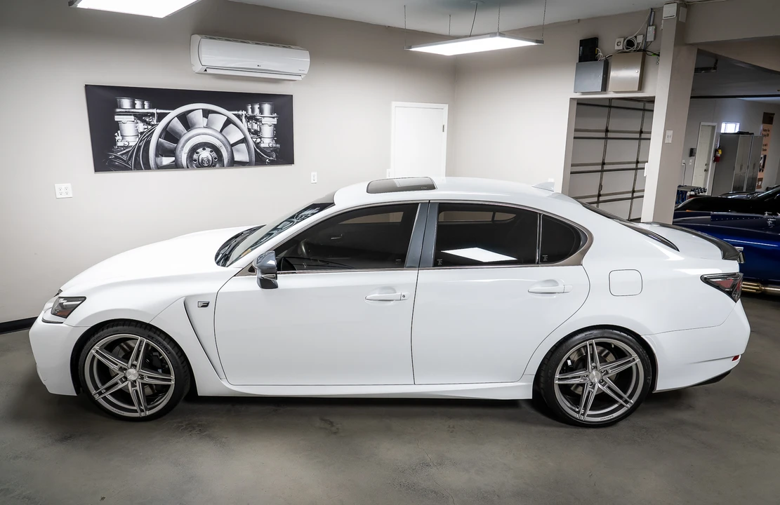 2019 Lexus GS F 4th Gen - Image 15 of 31