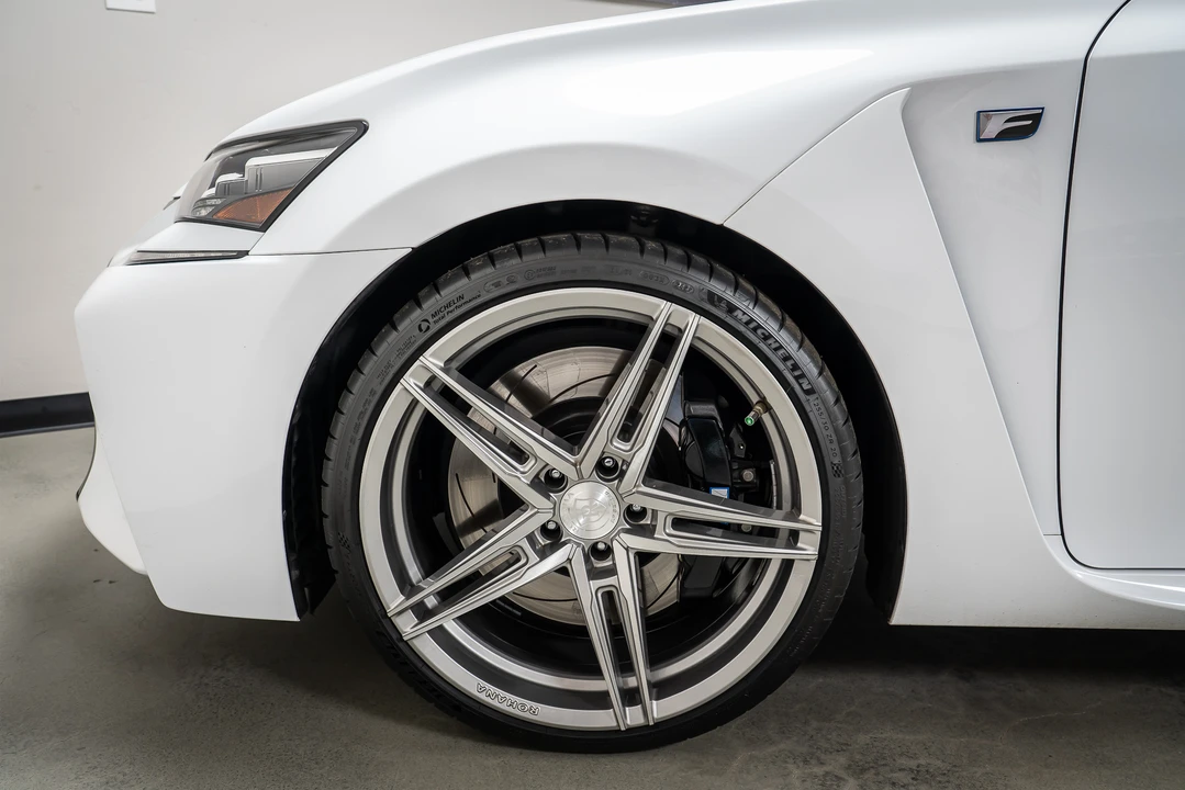 2019 Lexus GS F 4th Gen - Image 28 of 31