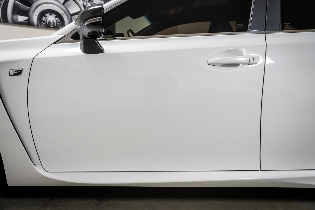2019 Lexus GS F 4th Gen - Image 29 of 31