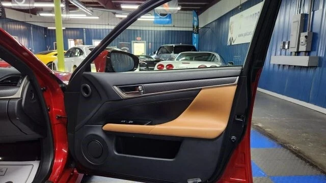 2019 Lexus GS 4th Gen - Image 12 of 21