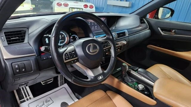 2019 Lexus GS 4th Gen - Image 9 of 21