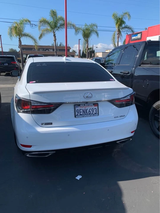 2019 Lexus GS 4th Gen - Image 3 of 4