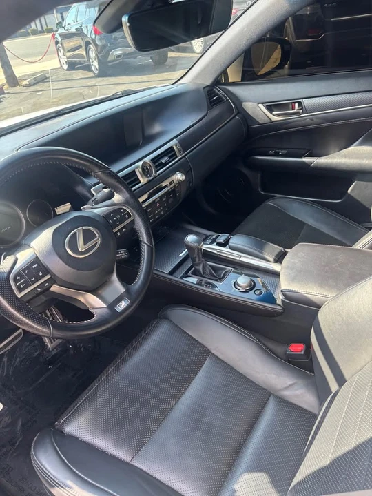 2019 Lexus GS 4th Gen - Image 4 of 7