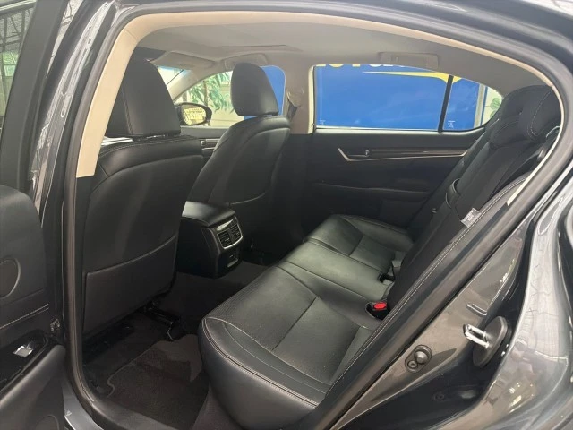 2019 Lexus GS 4th Gen - Image 23 of 31
