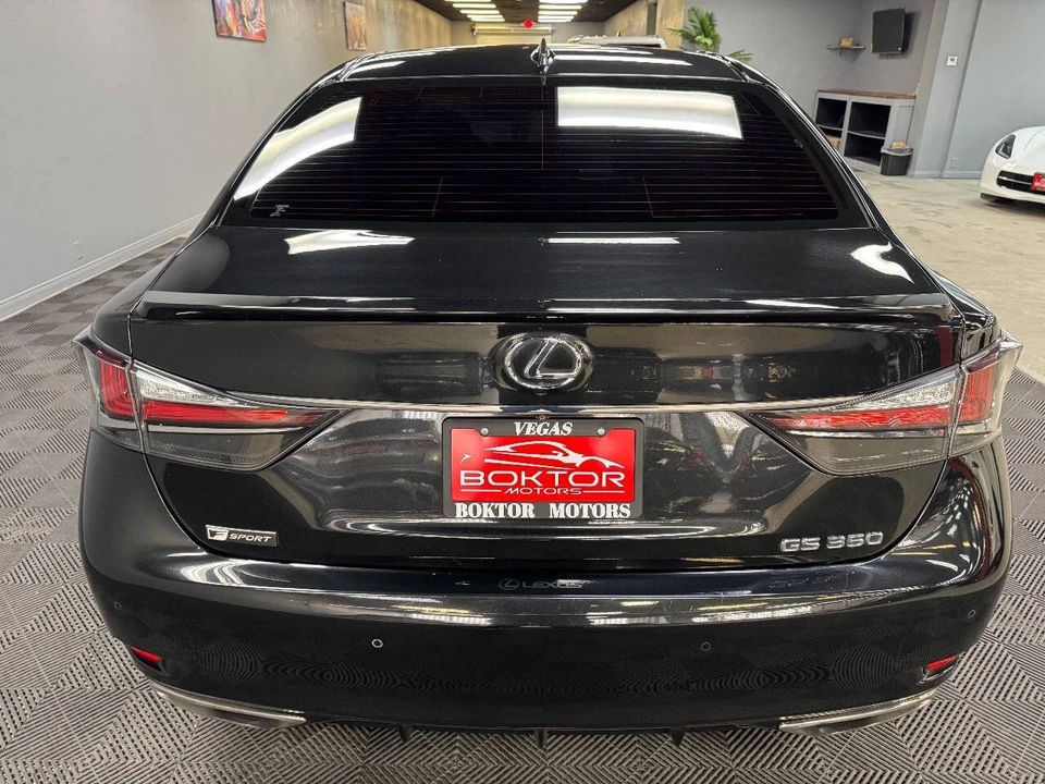 2019 Lexus GS 4th Gen - Image 10 of 12
