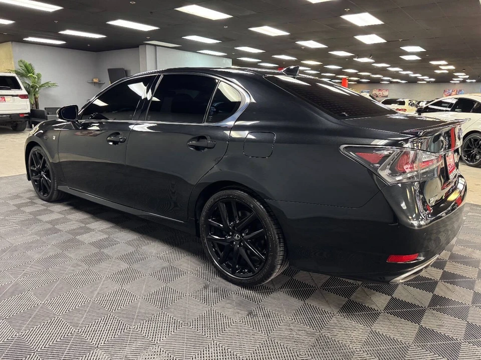 2019 Lexus GS 4th Gen - Image 8 of 12
