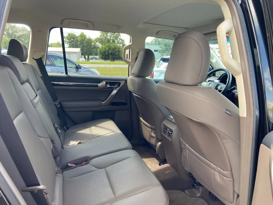 2019 Lexus GX 2nd Gen - Image 13 of 17