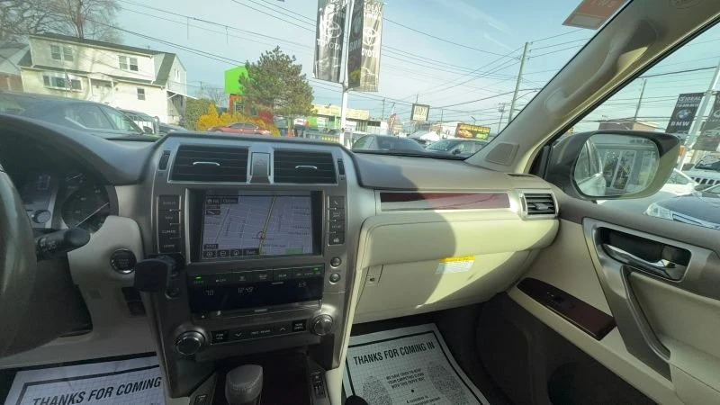 2019 Lexus GX 2nd Gen - Image 11 of 13