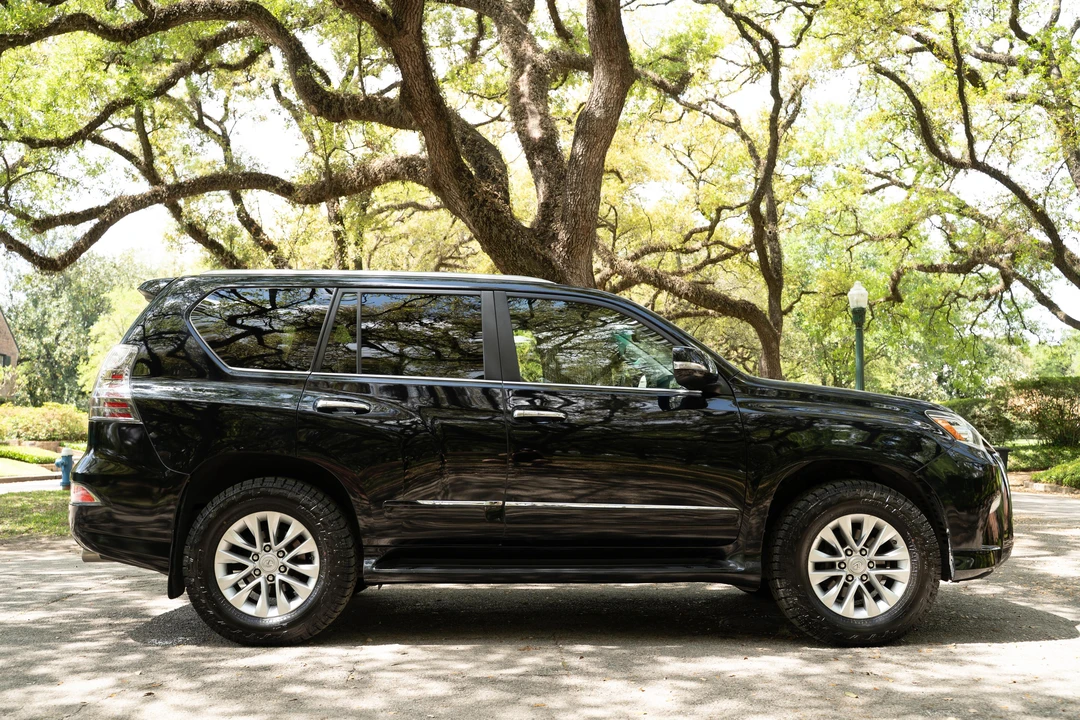 2019 Lexus GX 2nd Gen - Image 15 of 31