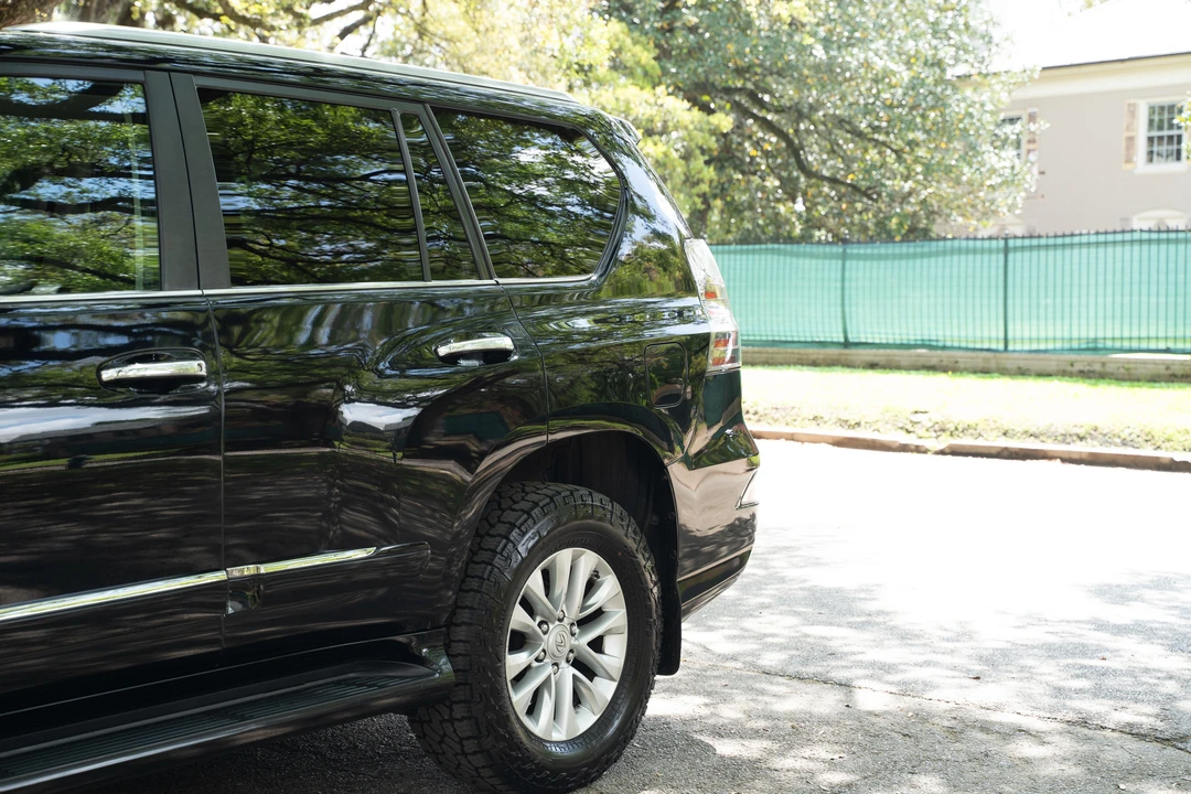 2019 Lexus GX 2nd Gen - Image 26 of 31