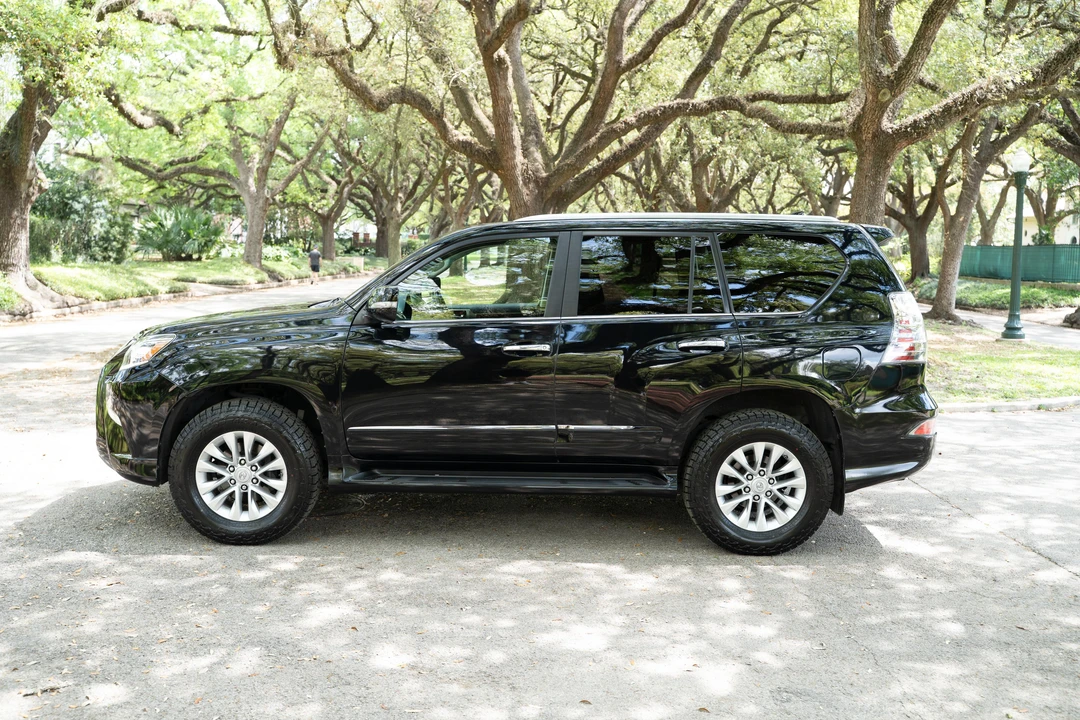 2019 Lexus GX 2nd Gen - Image 11 of 31