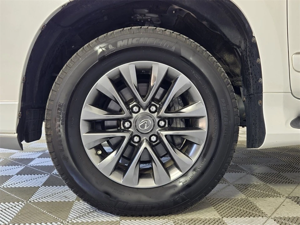 2019 Lexus GX 2nd Gen - Image 5 of 12