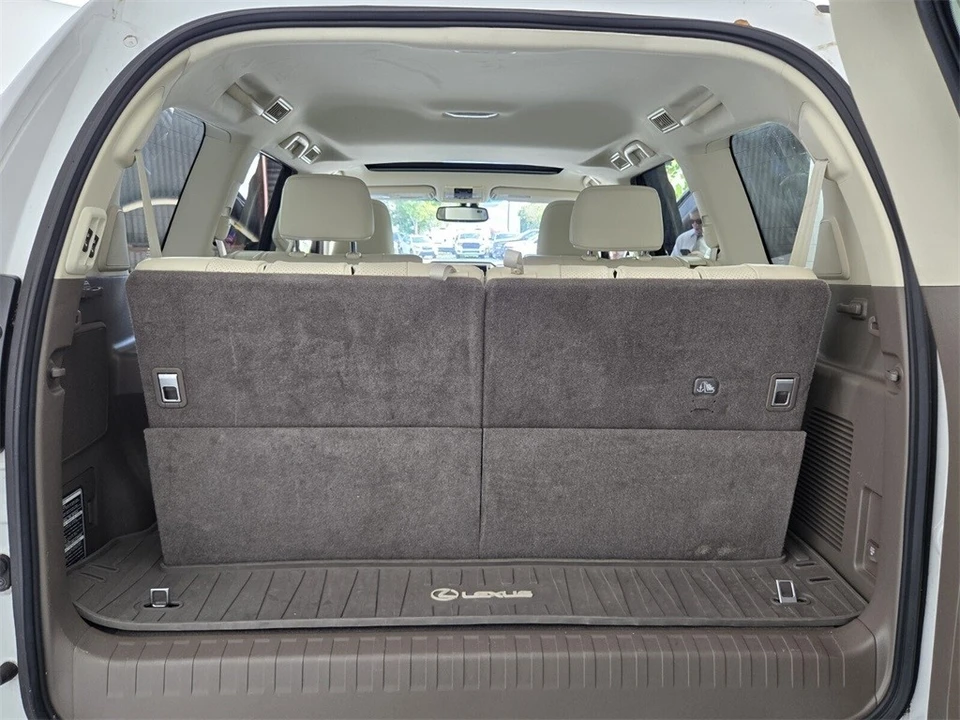 2019 Lexus GX 3rd Gen - Image 14 of 21