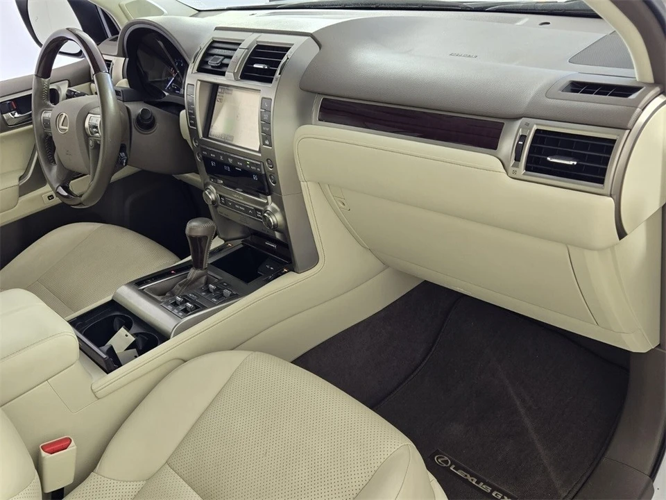 2019 Lexus GX 3rd Gen - Image 16 of 21