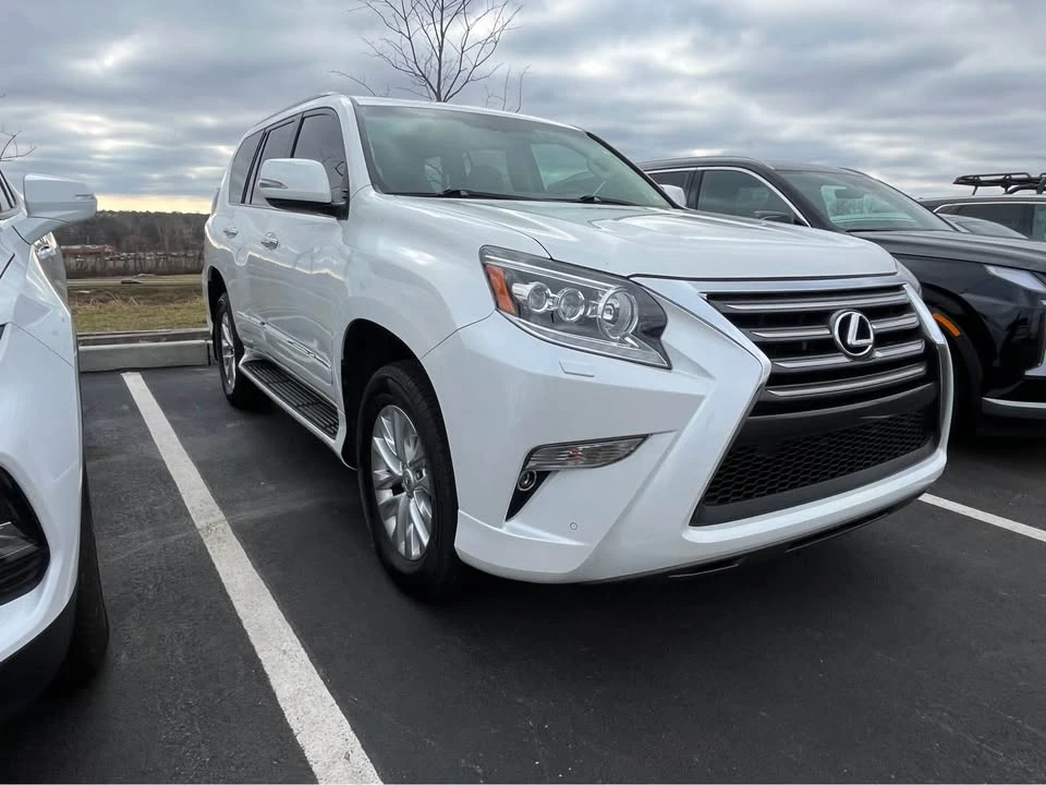 2019 Lexus GX 2nd Gen - Image 3 of 16