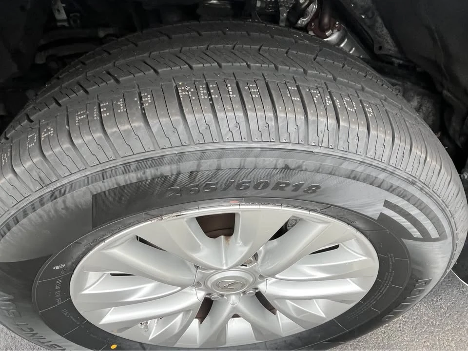2019 Lexus GX 2nd Gen - Image 10 of 16