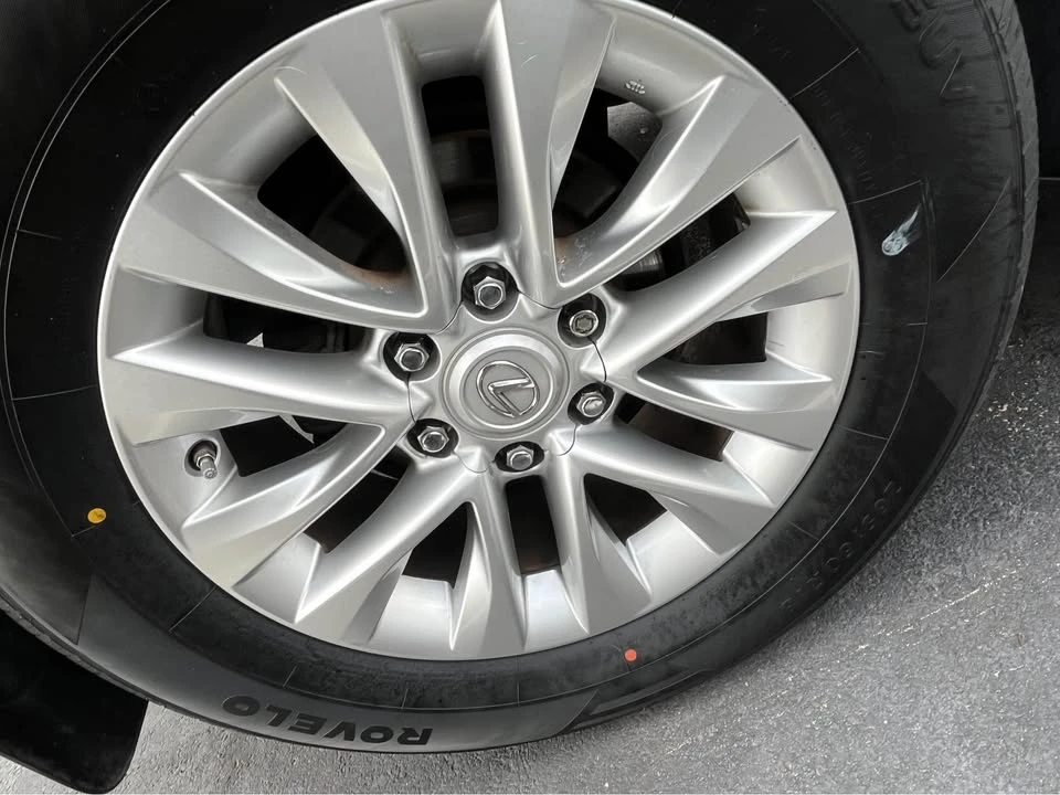 2019 Lexus GX 2nd Gen - Image 11 of 16