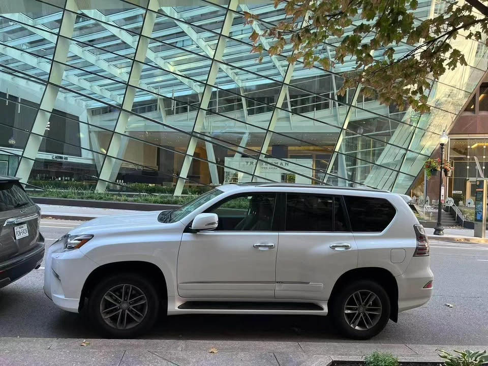 2019 Lexus GX 2nd Gen - Image 3 of 5