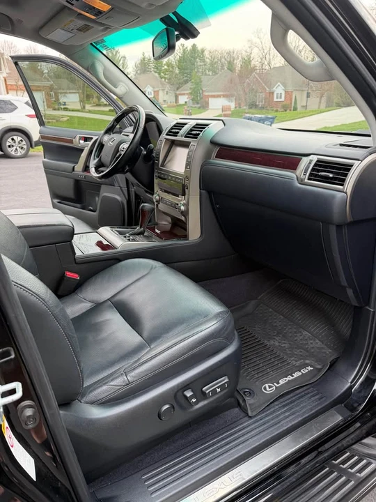 2019 Lexus GX 2nd Gen - Image 15 of 18