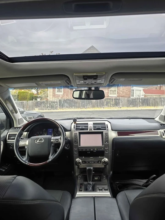 2019 Lexus GX 2nd Gen - Image 7 of 11