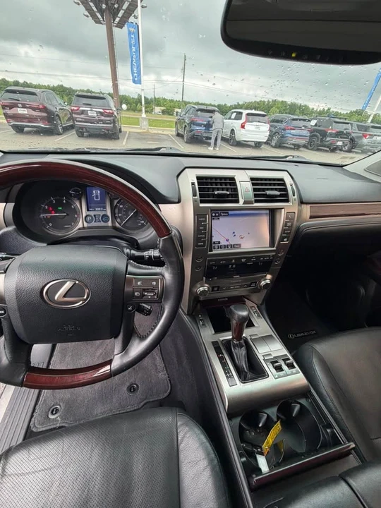2019 Lexus GX 2nd Gen - Image 6 of 8