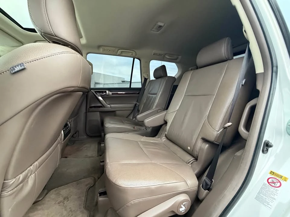 2019 Lexus GX 2nd Gen - Image 18 of 20