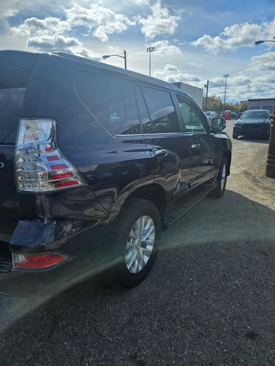 2019 Lexus GX 2nd Gen - Image 14 of 20