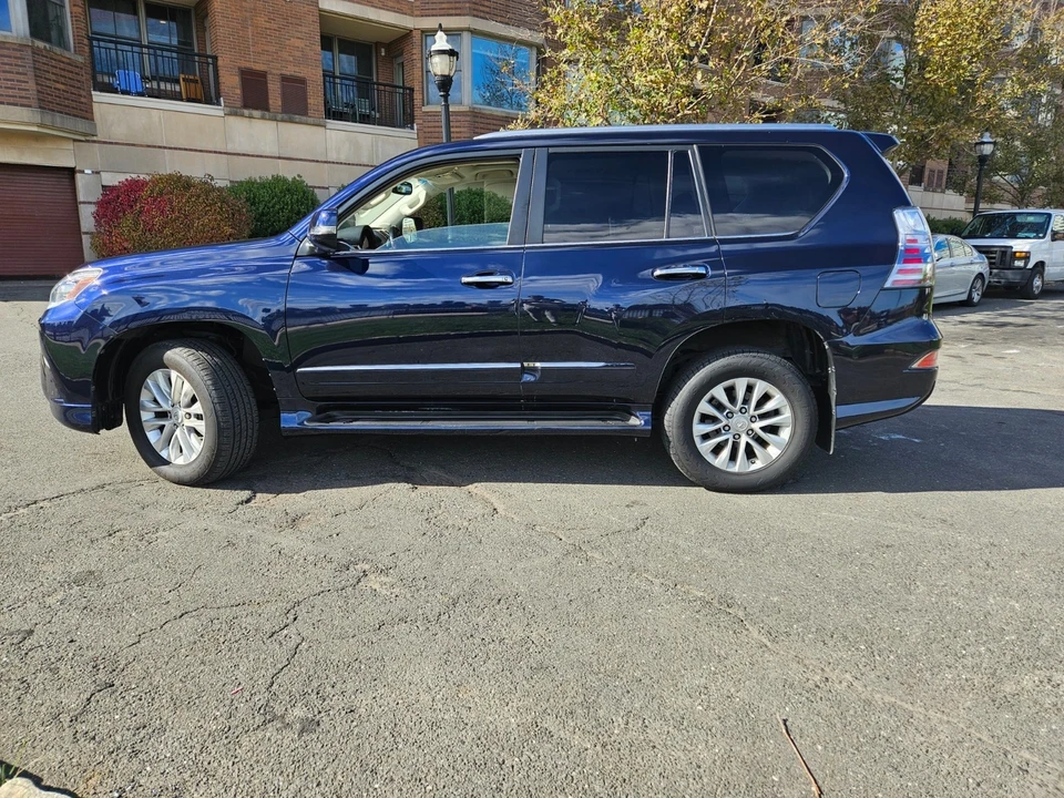 2019 Lexus GX 2nd Gen - Image 9 of 20