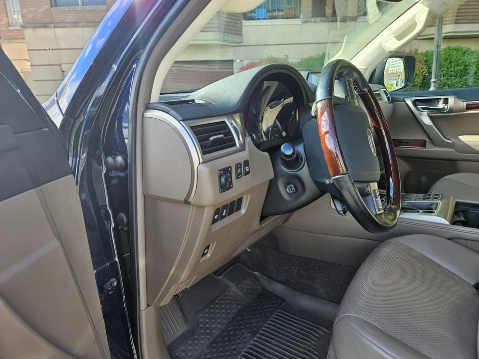 2019 Lexus GX 2nd Gen - Image 4 of 20