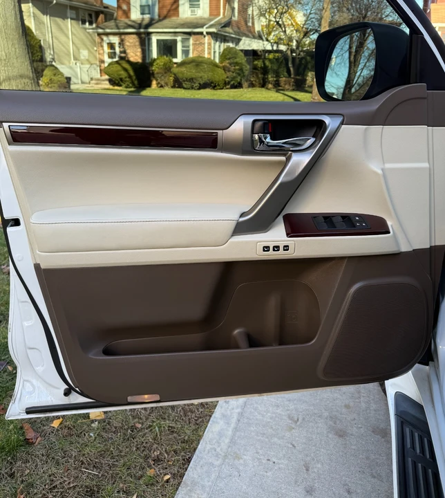 2019 Lexus GX 2nd Gen - Image 14 of 21