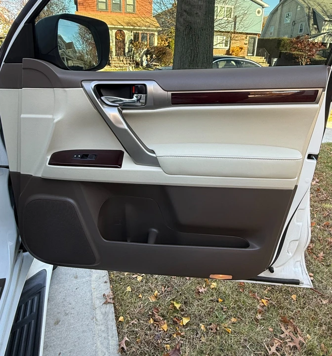2019 Lexus GX 2nd Gen - Image 20 of 21