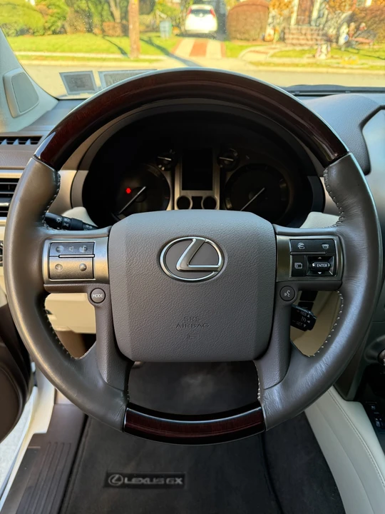 2019 Lexus GX 2nd Gen - Image 17 of 21