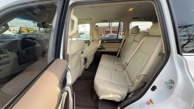 2019 Lexus GX 2nd Gen - Image 15 of 16