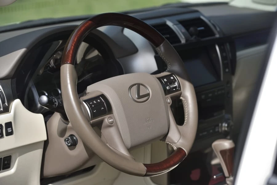 2019 Lexus GX 2nd Gen - Image 20 of 31