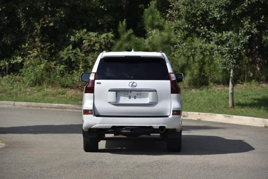 2019 Lexus GX 2nd Gen - Image 15 of 31