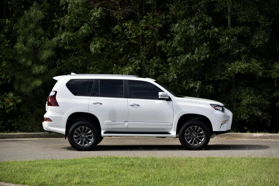 2019 Lexus GX 2nd Gen - Image 2 of 31