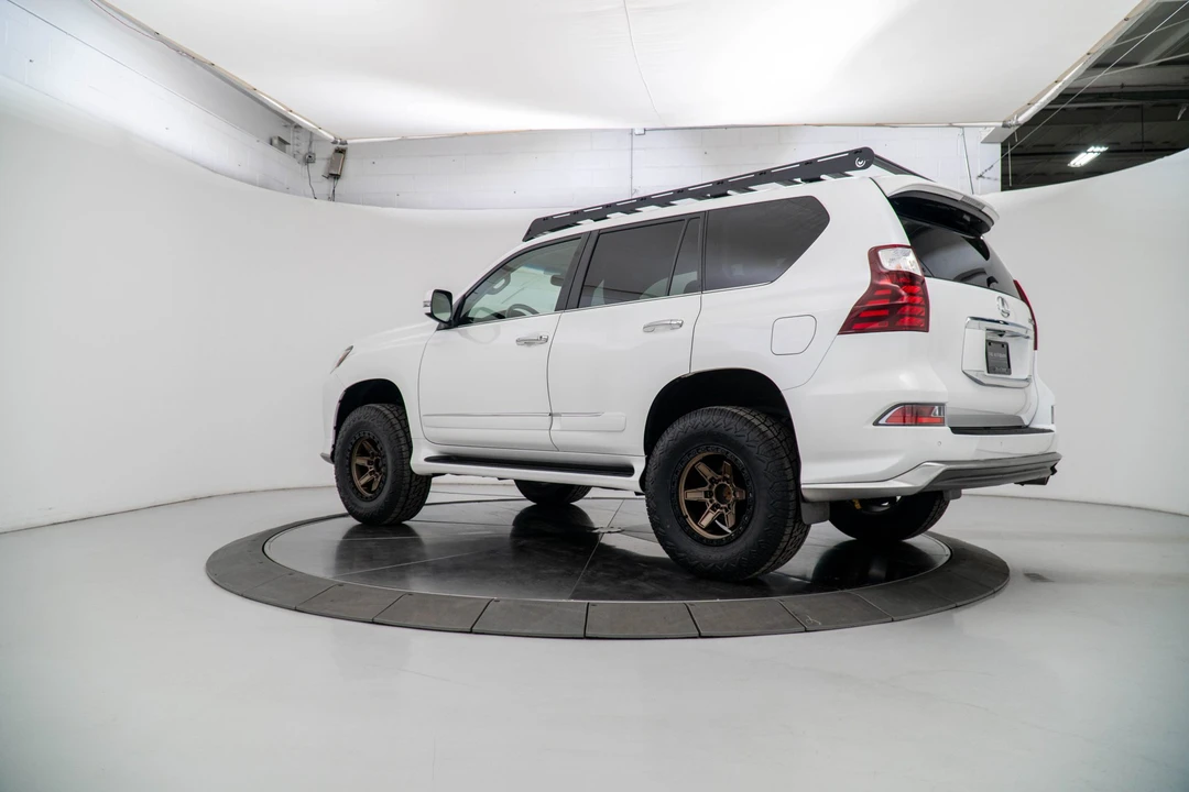 2019 Lexus GX 2nd Gen - Image 11 of 31