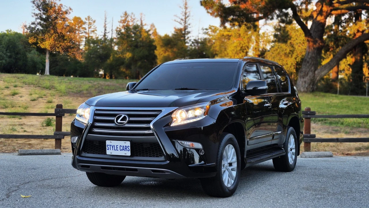 2019 Lexus GX 2nd Gen - Image 8 of 31