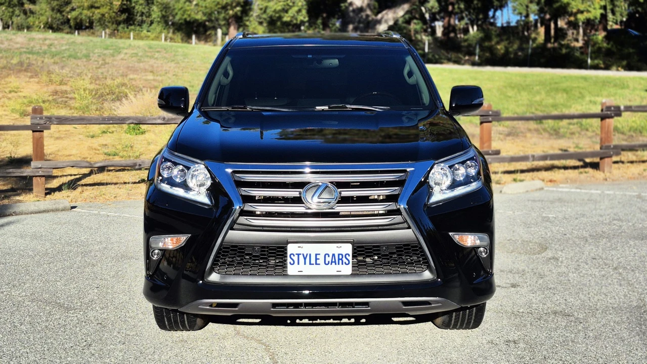 2019 Lexus GX 2nd Gen - Image 12 of 31