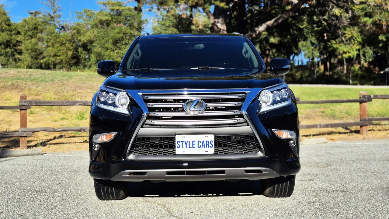 2019 Lexus GX 2nd Gen - Image 13 of 31